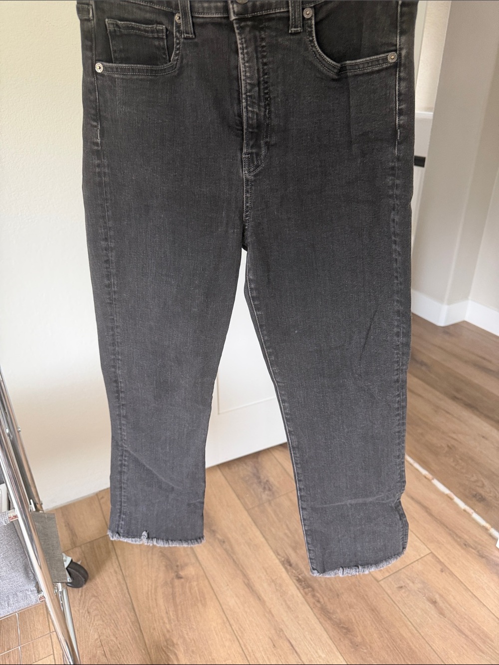 Veronica Beard Washed Black Cropped Ankle Jeans